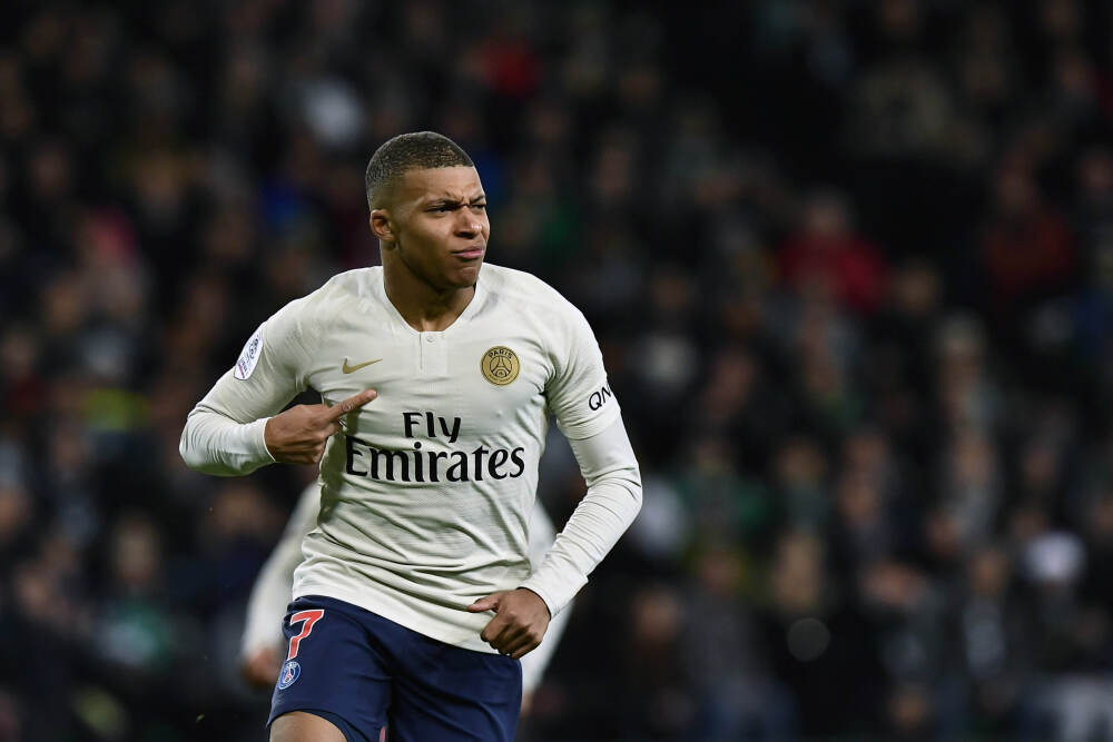 【实地直击】过度旅游真的缓解了? 探访中国人身影消失后的京都